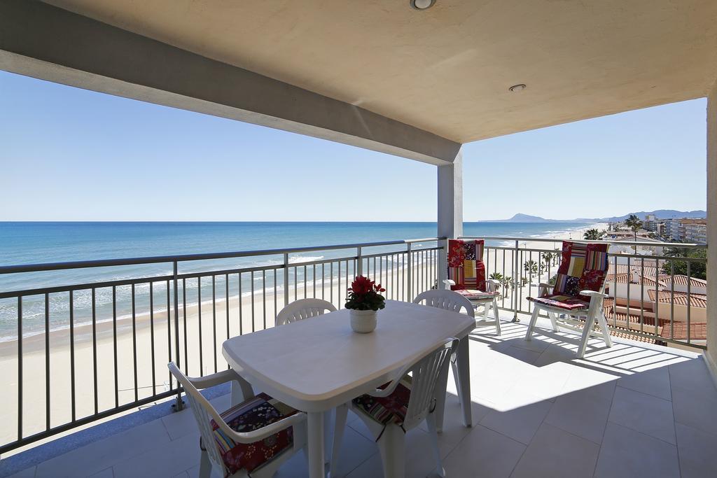 Apartamento Frente Al Mar Bellreguard Exterior foto
